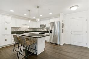 8381 Davis Boulevard - Photo 4
