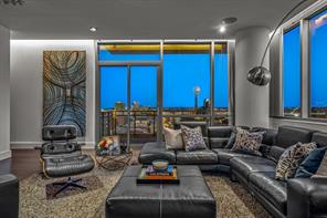 2200 Victory Avenue - Photo 1