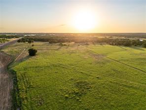 300 County Road 1475 - Photo 1