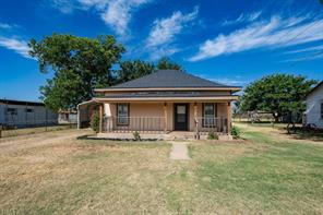 105 N Orange Street - Photo 1