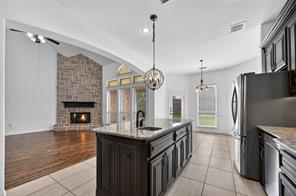 1009 Spinks Court - Photo 11