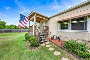 4450 County Road 3110 - Photo 26