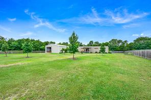 4450 County Road 3110 - Photo 32