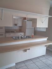 61 Somerset Terrace - Photo 4