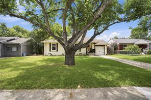 10547 Cayuga Drive - Photo 2