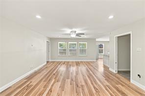 10547 Cayuga Drive - Photo 4