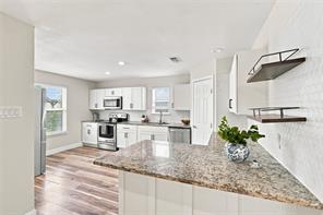 10547 Cayuga Drive - Photo 8