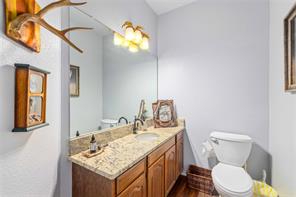 5567 FM 2633 - Photo 13