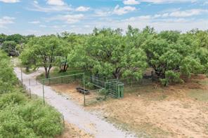5567 FM 2633 - Photo 35