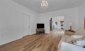 701 N 32nd Street - Photo 5