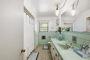 904 W Belknap Street - Photo 18