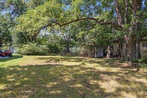 511 E Wilson Avenue - Photo 2