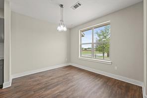 3409 Aaron Place - Photo 4