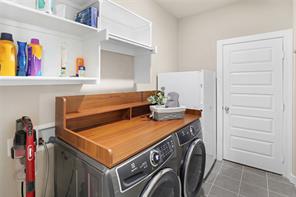 919 Edgehurst Drive - Photo 18