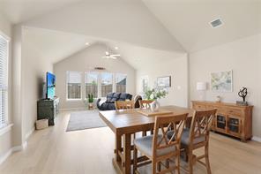 919 Edgehurst Drive - Photo 9