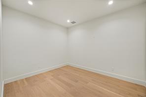 3308 Rosedale Avenue - Photo 32