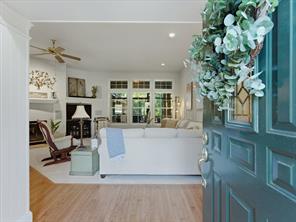 201 Coach House Circle - Photo 8