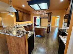 110 Pecan Valley Lane - Photo 16