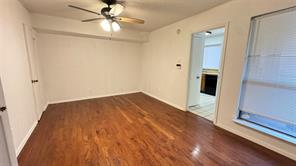 9811 Walnut Street - Photo 11