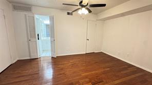 9811 Walnut Street - Photo 8