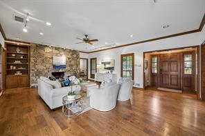 9624 Greensprint Drive - Photo 4