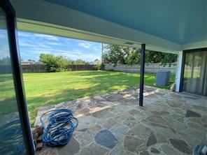 508 Cortes Street - Photo 23
