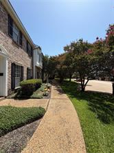 625 Trailwood Court - Photo 1