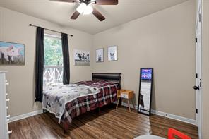 1301 Hyde Park Boulevard - Photo 19
