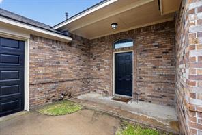 1301 Hyde Park Boulevard - Photo 2