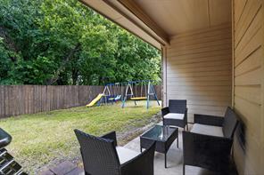 1301 Hyde Park Boulevard - Photo 30