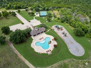 7301 Canterburg Drive - Photo 3