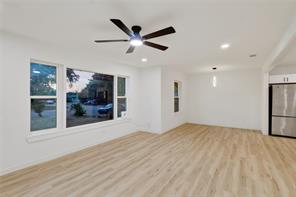 835 Glen Arbor Drive - Photo 10