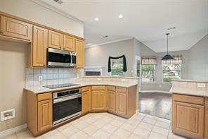 6630 Meadow Ridge Circle - Photo 10