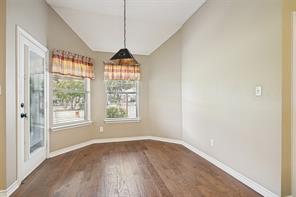6630 Meadow Ridge Circle - Photo 11