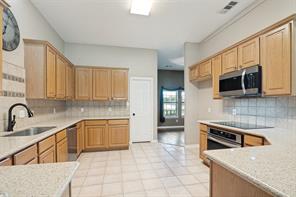 6630 Meadow Ridge Circle - Photo 8