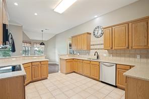 6630 Meadow Ridge Circle - Photo 9
