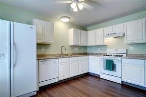 1703 Creekpoint Drive - Photo 12
