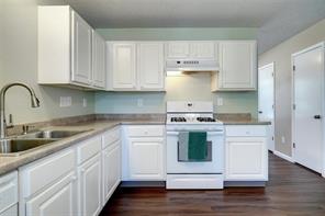 1703 Creekpoint Drive - Photo 14