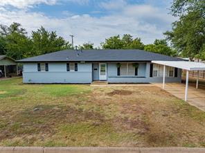 1505 Westridge Circle - Photo 1