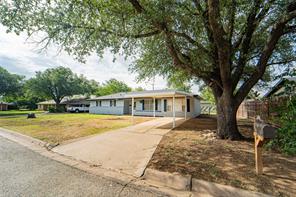 1505 Westridge Circle - Photo 2
