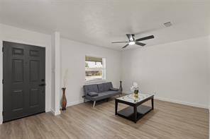 311 Arthur Drive - Photo 4