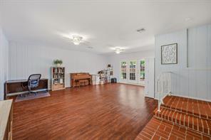 1423 Oak Hills Drive - Photo 20