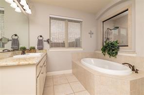 955 Champions Way - Photo 14