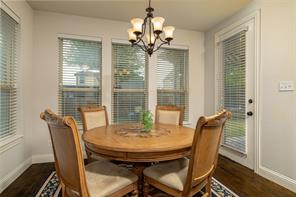 955 Champions Way - Photo 18