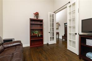 955 Champions Way - Photo 4