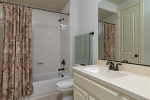 955 Champions Way - Photo 9