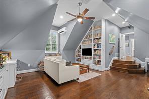 6605 Wood Hollow Court - Photo 33