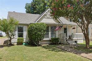 5631 Victor Street - Photo 1