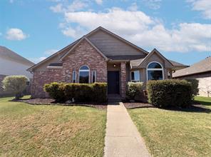713 Lake Bluff Drive - Photo 1