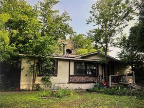908 Wilbanks Drive - Photo 1